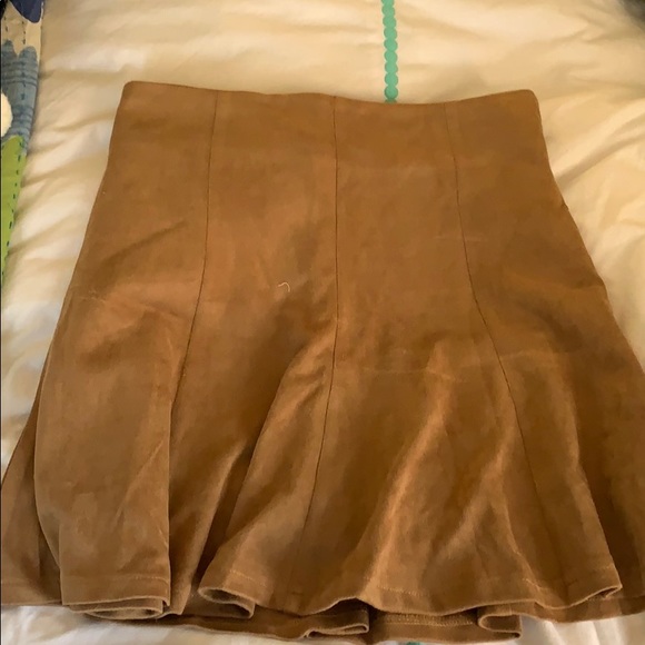 Suede swing skirt - Picture 4 of 5